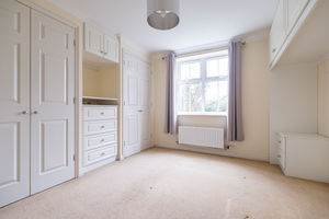 Bedroom- click for photo gallery